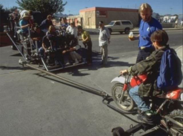 Fascinating Behind-the-Scenes Photos from the Making of Terminator 2: Judgment Day