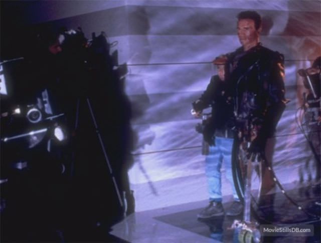 Fascinating Behind-the-Scenes Photos from the Making of Terminator 2: Judgment Day