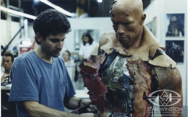 Fascinating Behind-the-Scenes Photos from the Making of Terminator 2: Judgment Day