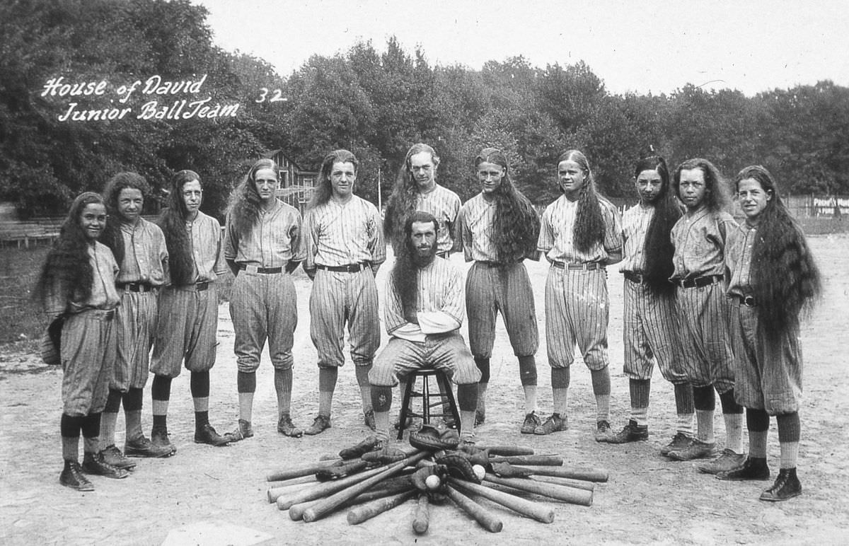Long-haired and Bearded baseball team: The House of David team was a baseball version of the Harlem Globetrotters