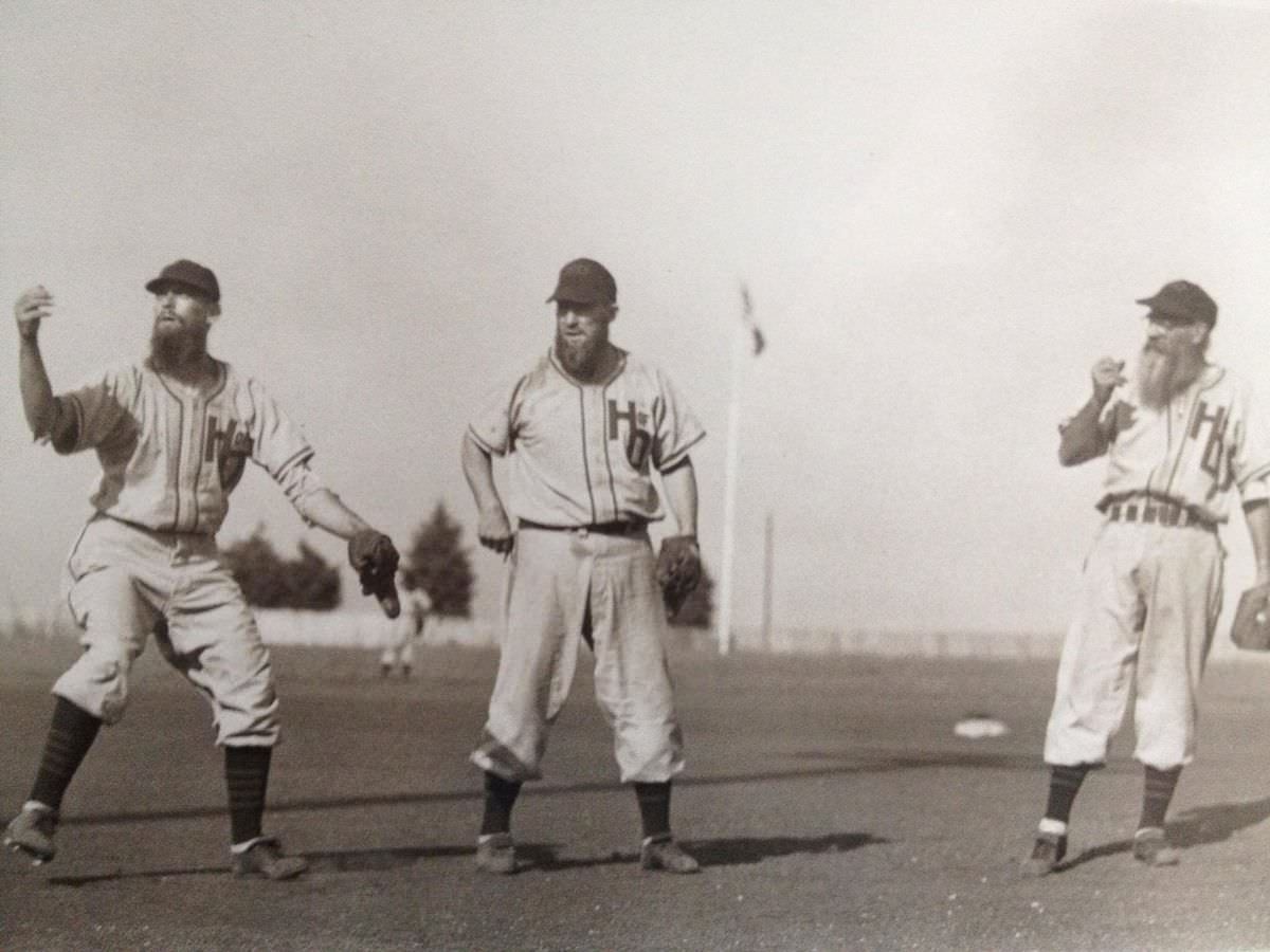 Long-haired and Bearded baseball team: The House of David team was a baseball version of the Harlem Globetrotters