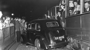 Historical Photos of Horrific Accidents in Amsterdam from the 1940s