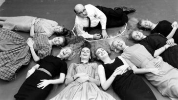 Long-Haired Model casting 1950s