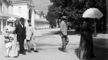 Stunning Historical Photos of Luchon, France from the late 19th Century that offers a Glimpse into Everyday Life