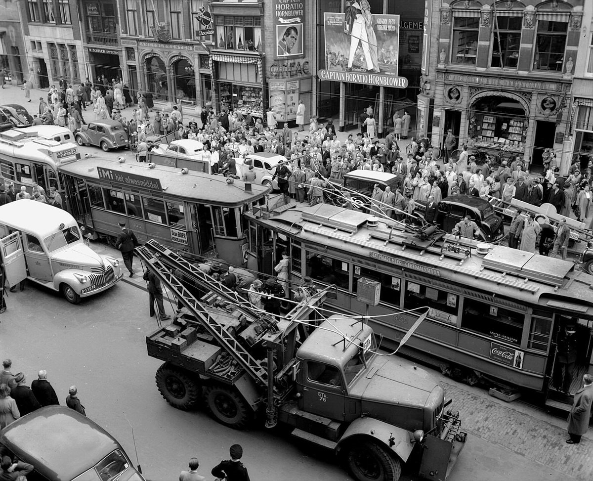 Chain collision of trams on Damrak, overview from the Beurs van Berlage, , September 18, 1951.