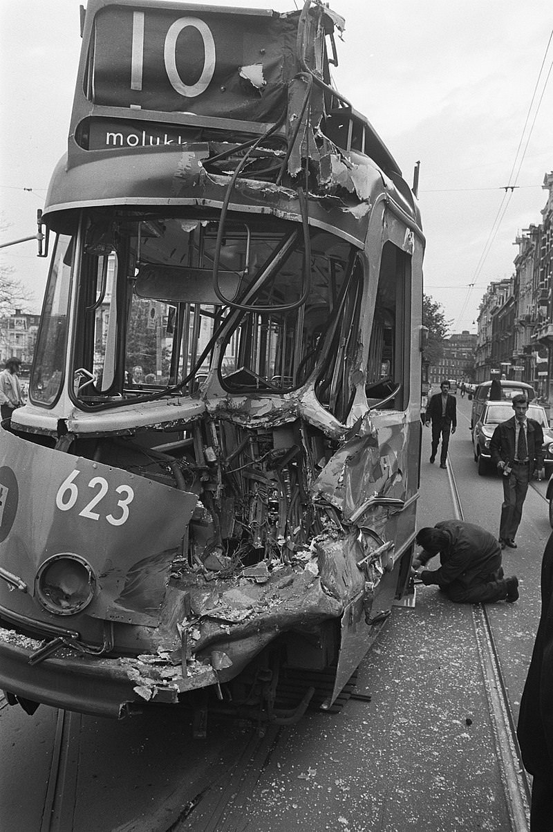 Tram collision on the Weteringschans, Front of one of the destroyed trams. May 6, 1972