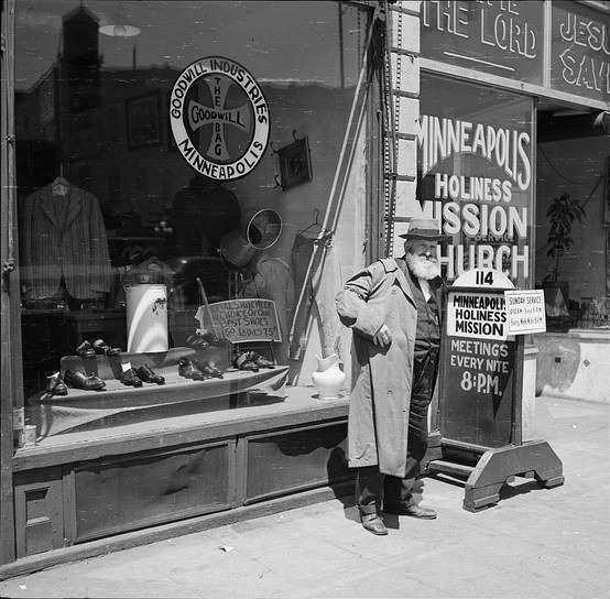 Goodwill store and Mission church, Minneapolis, Minnesota, 1937