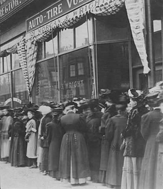 Minneapolis women lining up to vote for the first time in a presidential election, 1930s