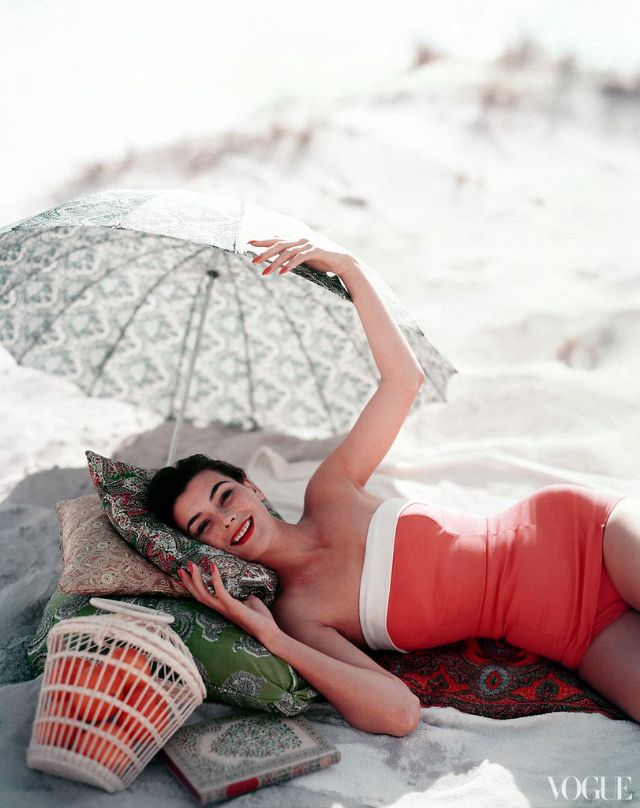 Anne Gunning, Vogue, 1954