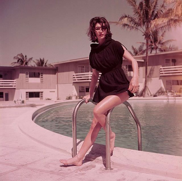 Anne Gunning, Manalapan Beach, Florida, 1954