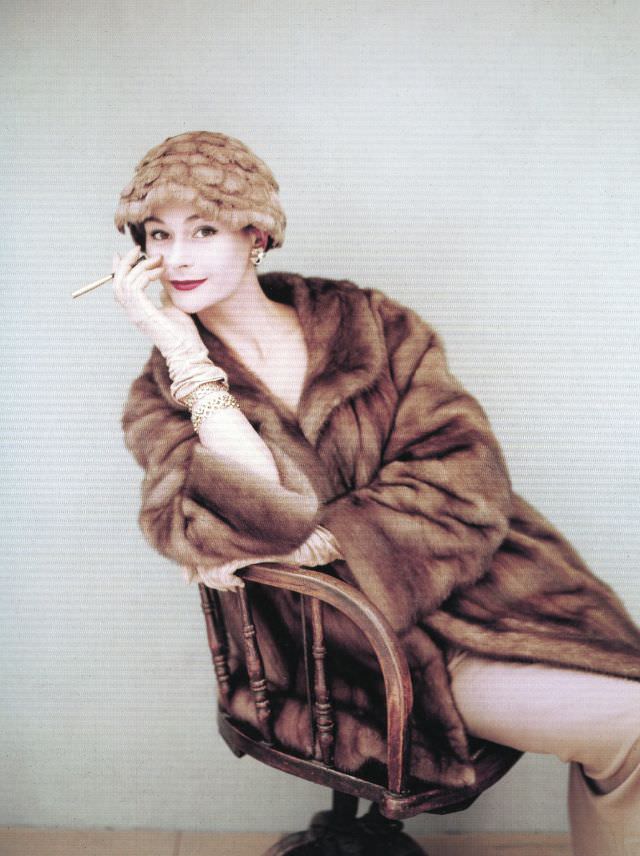 Anne Gunning, Vogue cover, 1956