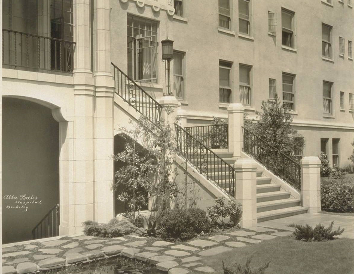 Alta Bates Hospital. Berkeley, 1930s