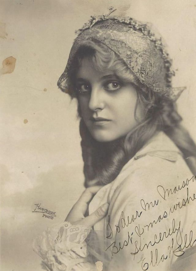Ella Hall, 1916