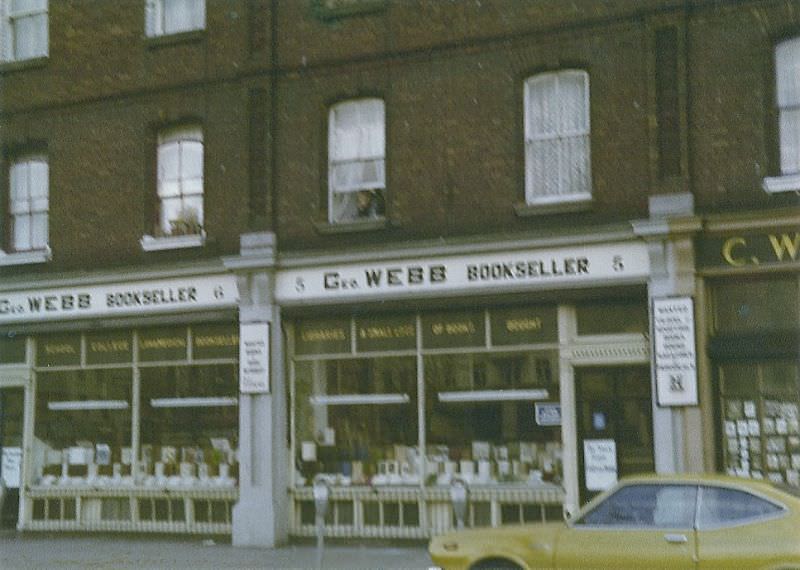 Webbs Books shop, Aston Quay, 1980