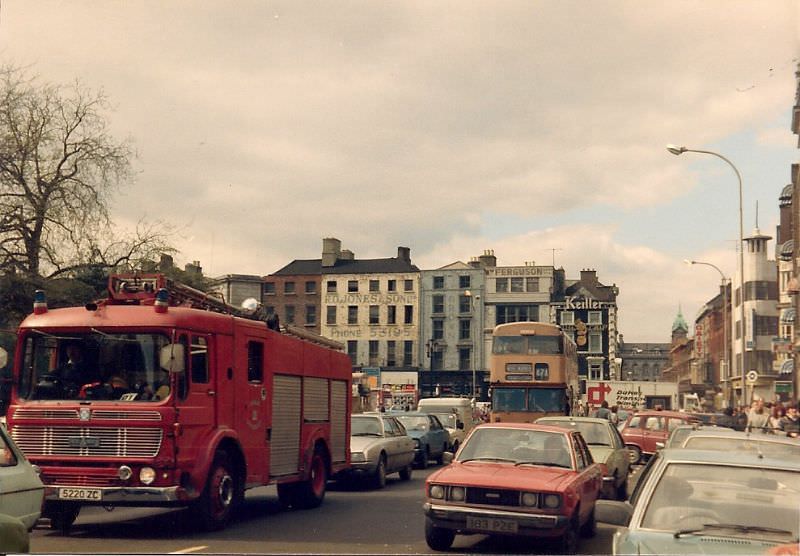 O'Connell Bridge, 1982