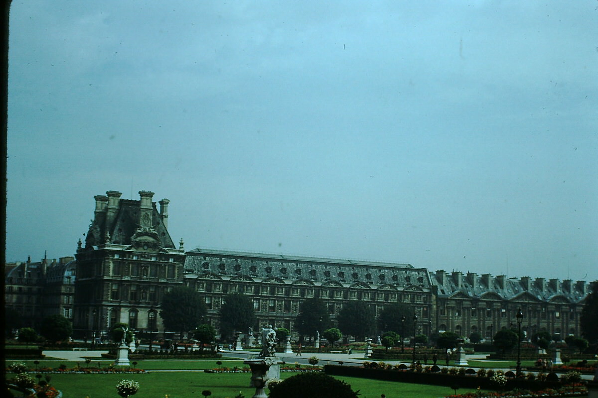 Le Louvre- Paris, France, 1953