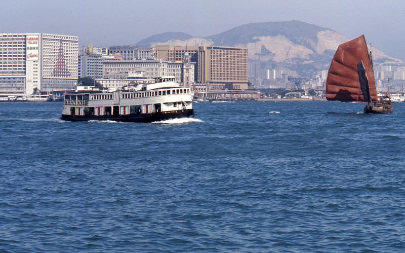 Star Ferry, Hong Kong harbor