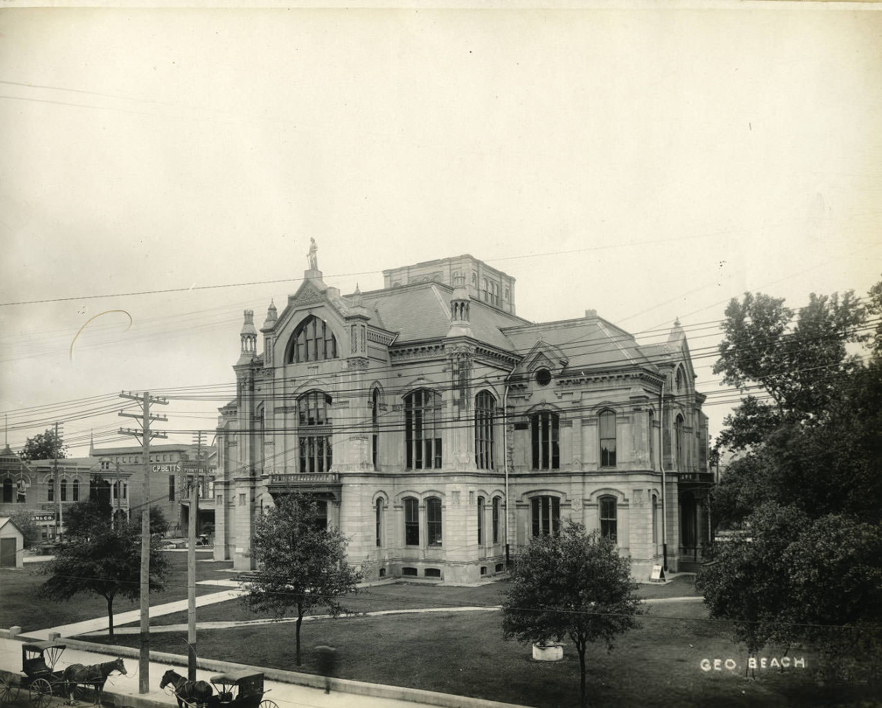 New rebuilt Harris County Courthouse.