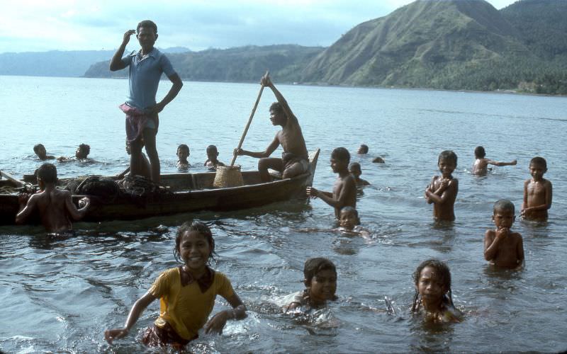 Local kids, Ende, Flores island, 1970s
