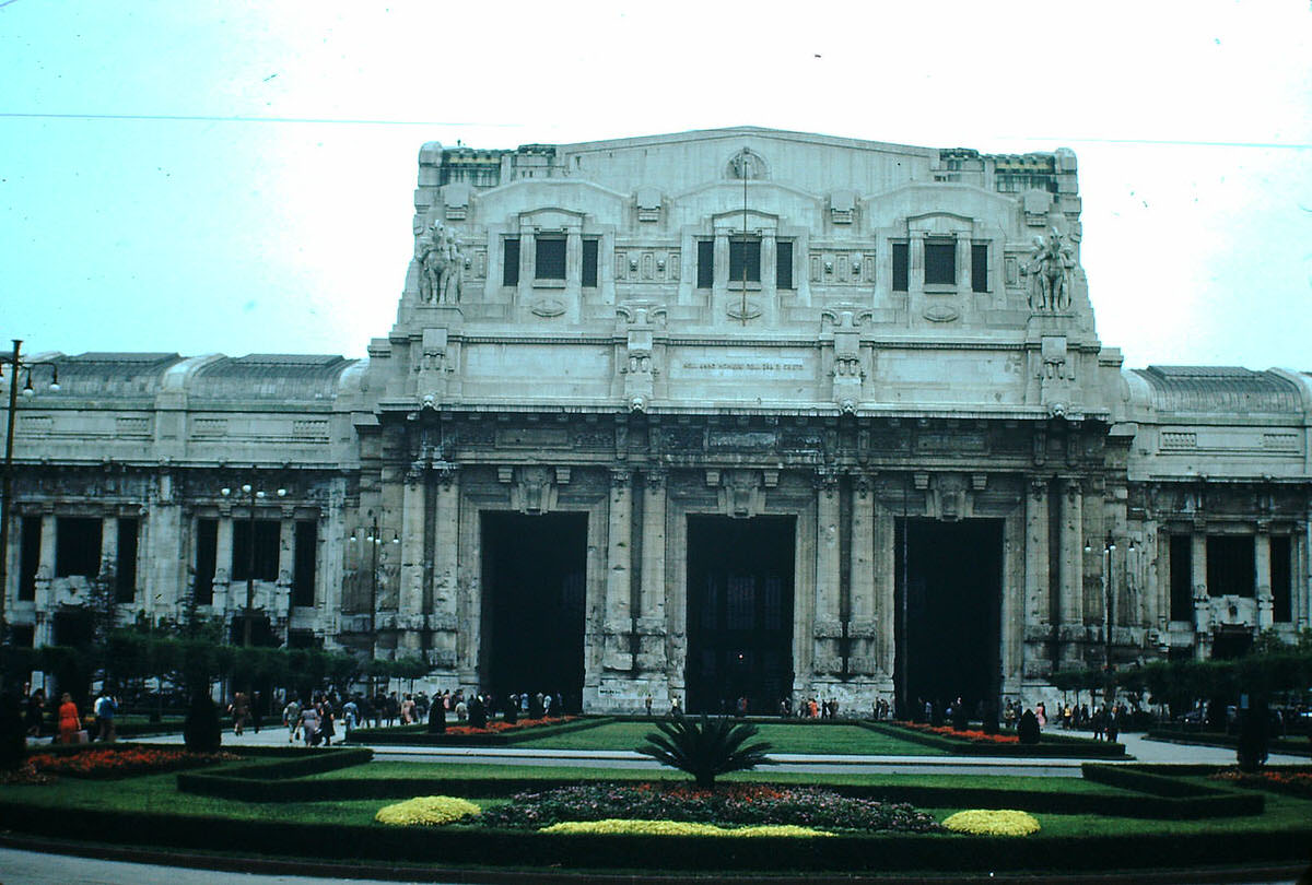 Central Station, Milan, 1954