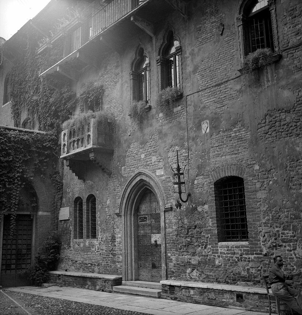 Palace of the Capuletti, Juliet's house, in Verona, 1960s