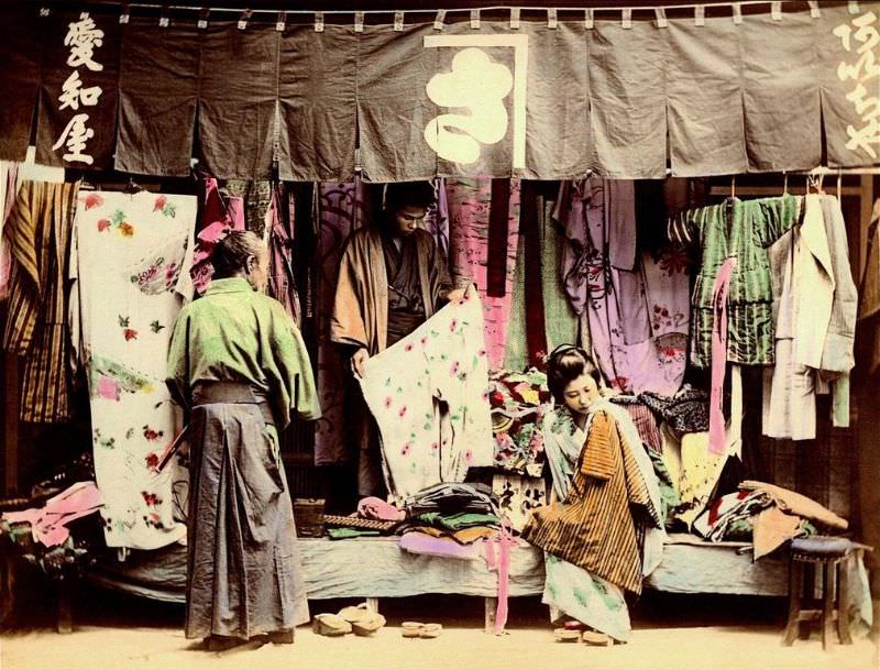 Kimono sellers