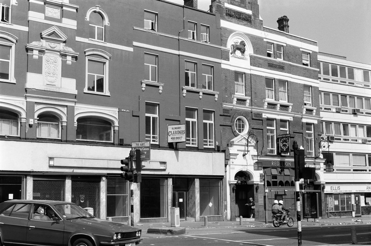 Kilburn High Rd, Kilburn, Camden, 1988