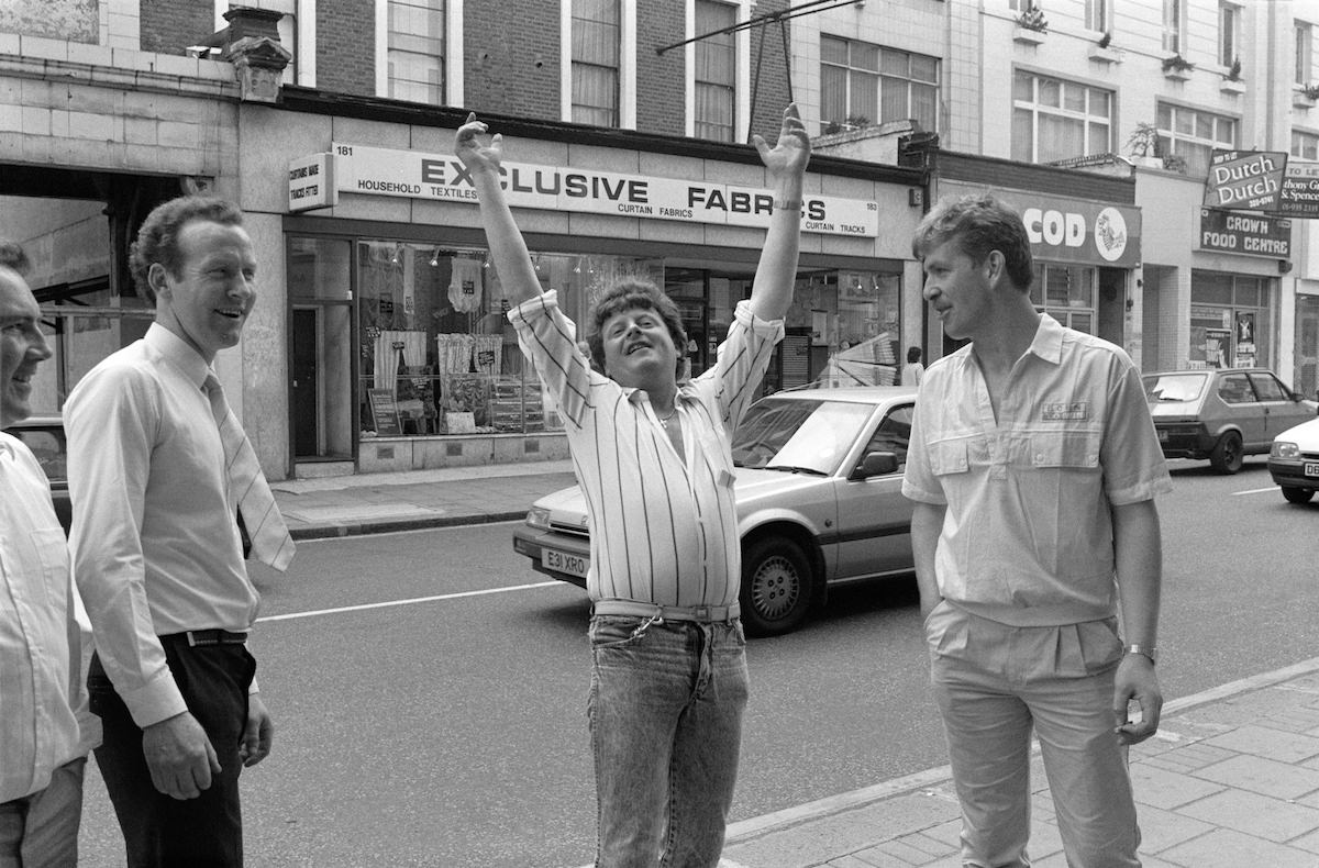 People, Kilburn High Rd, Kilburn, Brent, 1988