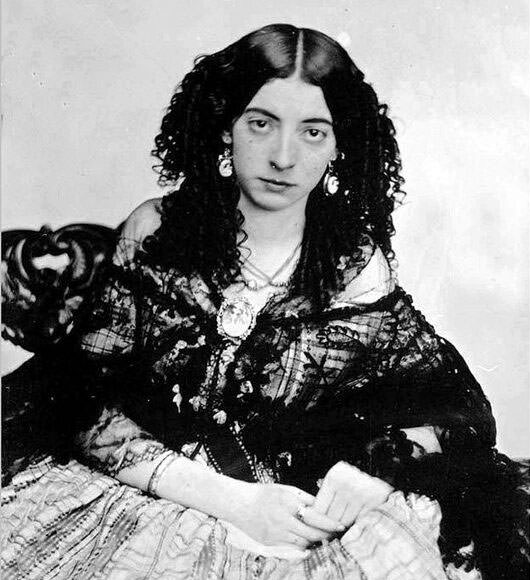 Lola Montez: Life story and Interesting Facts about the Glamorous and Dangerous Irish Dancer