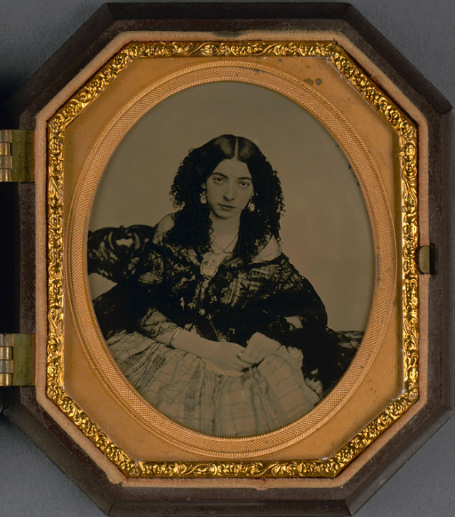 Lola Montez: Life story and Interesting Facts about the Glamorous and Dangerous Irish Dancer