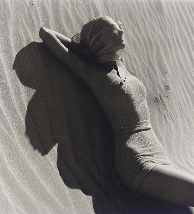 Stunning Fashion photography of Louise Dahl-Wolfe from the 1930s to 1950s