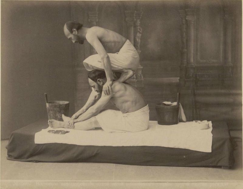 Massages in Tbilisi Bathhouses, 1890s: Funny Historical Photos show How Masseurs Trampled, Pushed and Pulled Men