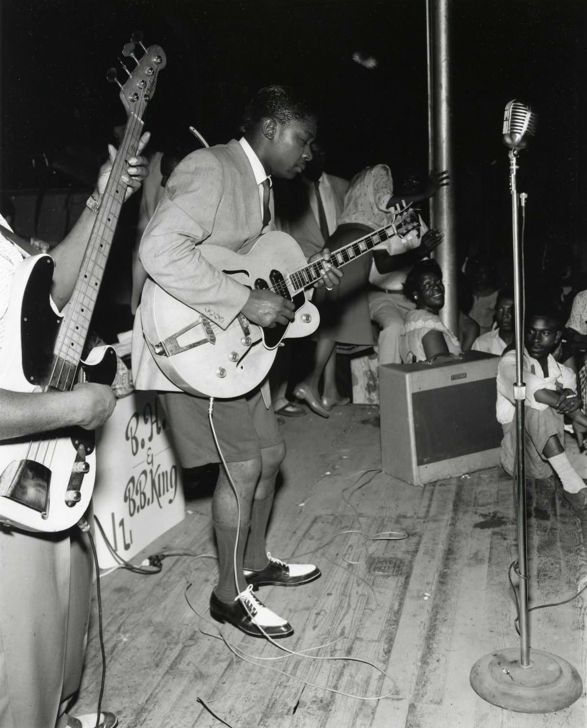 BB King on stage at the Hippodrome, Beale Street in Memphis, TN, with Bill Harvey.
