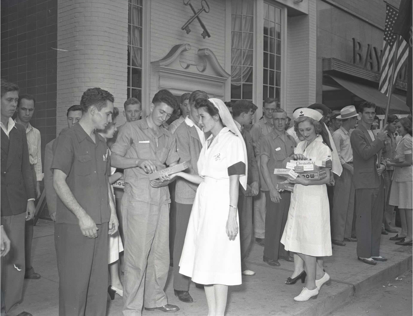 A scene from the Bond Sales Drive by the Army, Navy, and Civic Clubs, on 6th Avenue N in downtown Nashville.