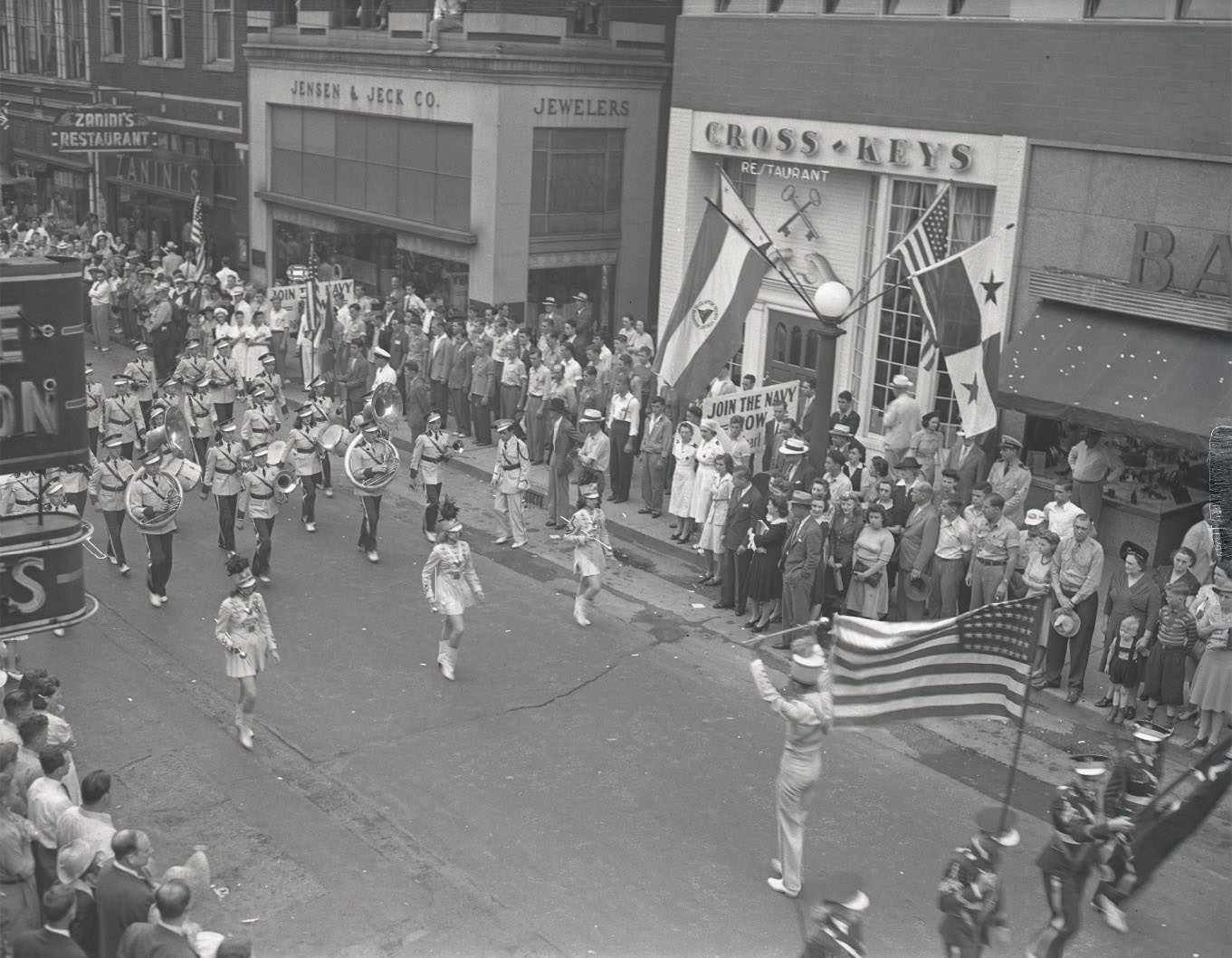 A scene from the Bond Sales Drive by the Army, Navy, and Civic Clubs, on 6th Avenue N in downtown Nashville.