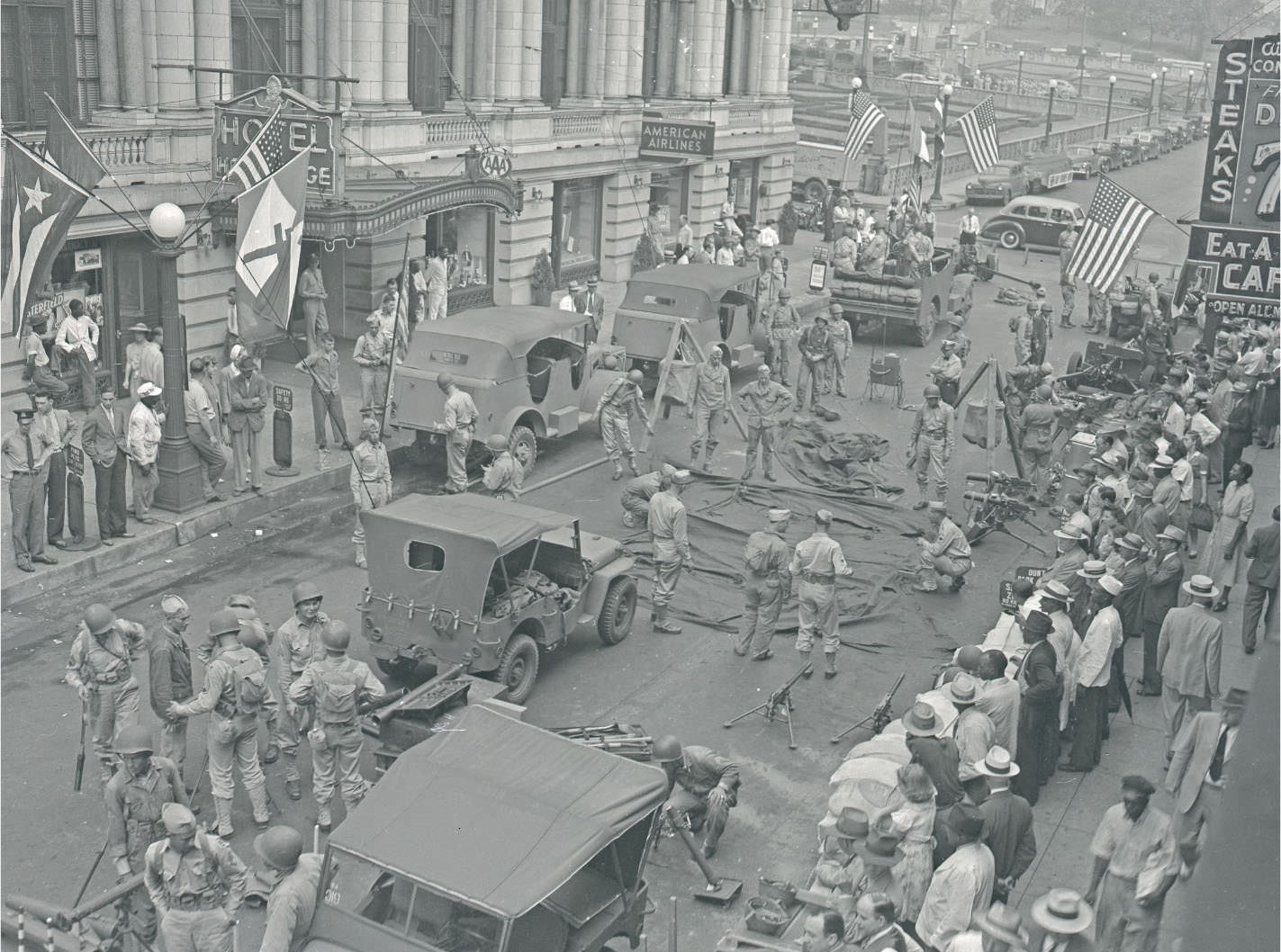A scene from the Bond Sales Drive by the Army, Navy, and Civic Clubs, on 6th Avenue N in downtown Nashville.