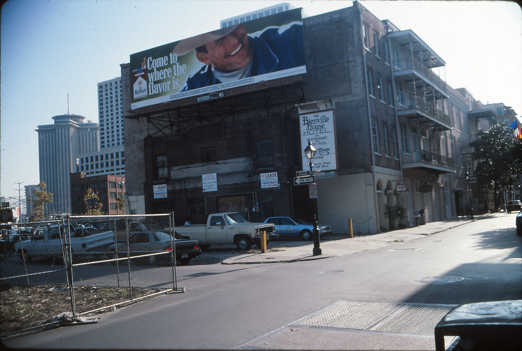 Spanish Plaza along the Mississippi at Canal Street, New Orleans, 1990s