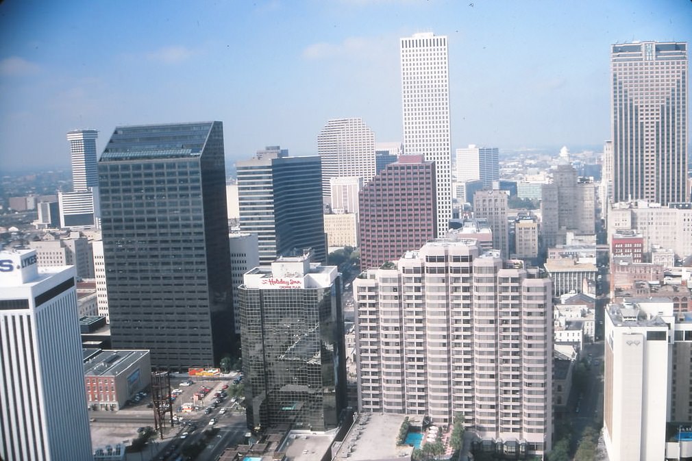 Downtown New Orleans, 1990s
