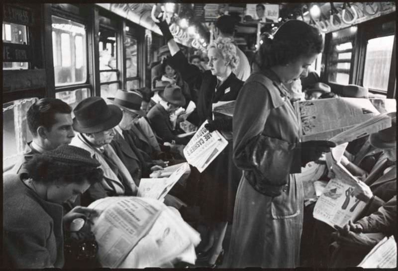 Life and Love on the New York City Subway in the 1940s Through the Lense of Stanley Kubrick