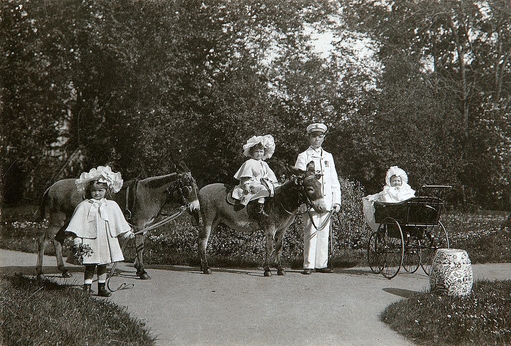 Grand Duchesses Olga, Tatiana, and Maria of Russia, Tsarskoye Selo, Russia.