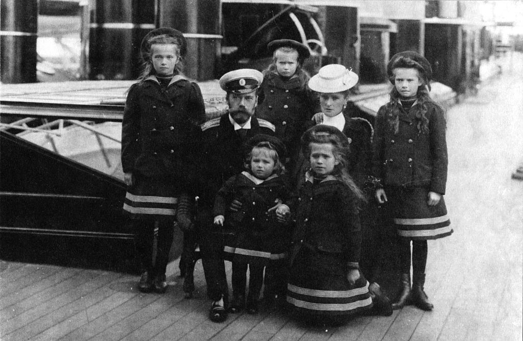 Tsar Nicholas II and Tsarina Alexandra of Russia and their children, 1907.