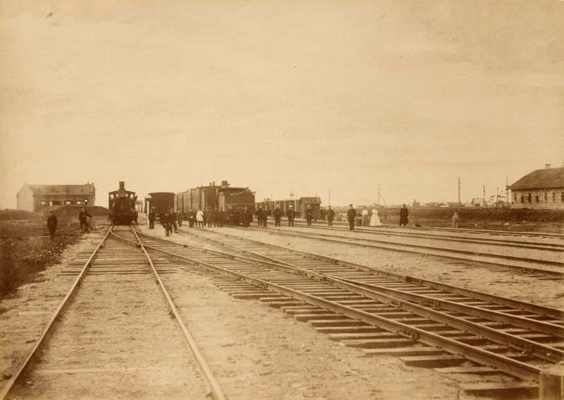 Pskov II train station, August 9, 1890