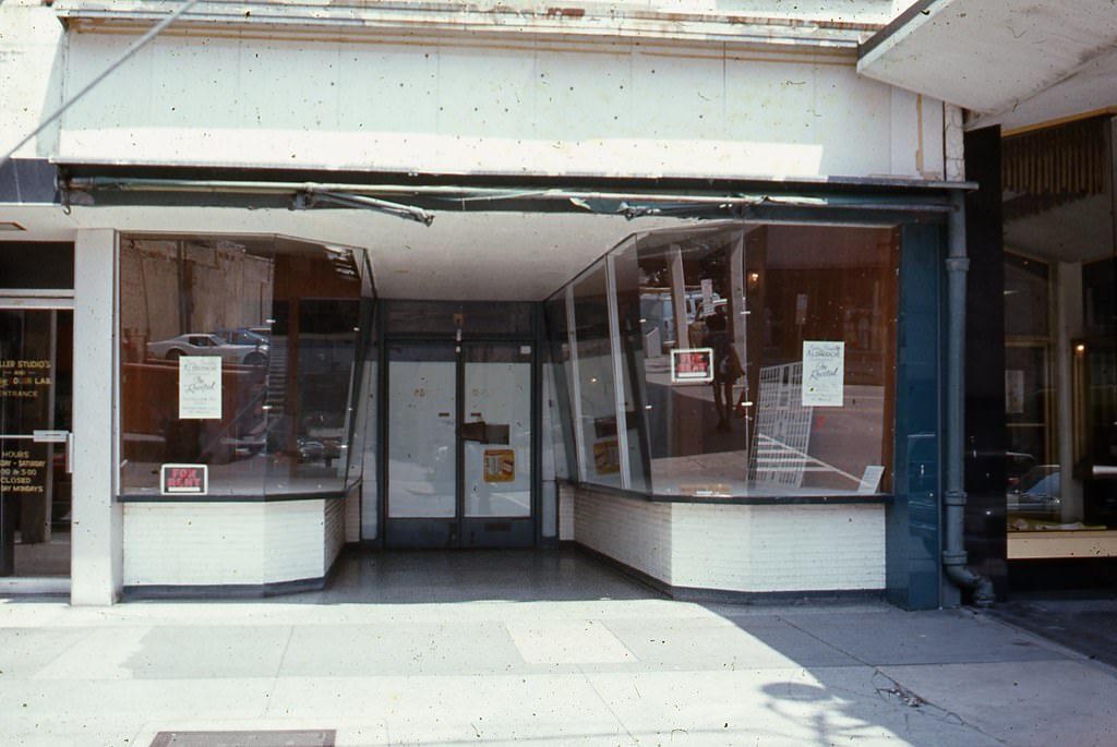 119 Fayetteville Street storefront, Raleigh, 1970s