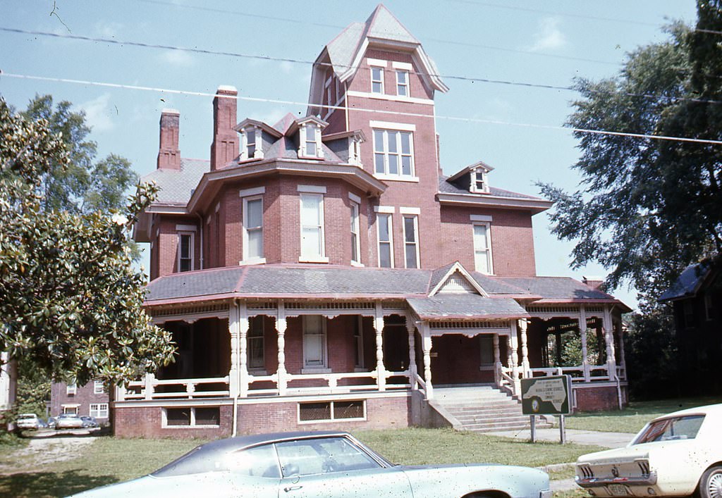310 North Blount Street, Hawkins-Hartness House, Raleigh, 1970s