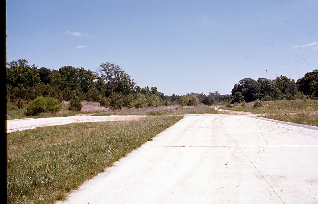 Raleigh Beltine terminus at New Bern Avenue exit, 1970s