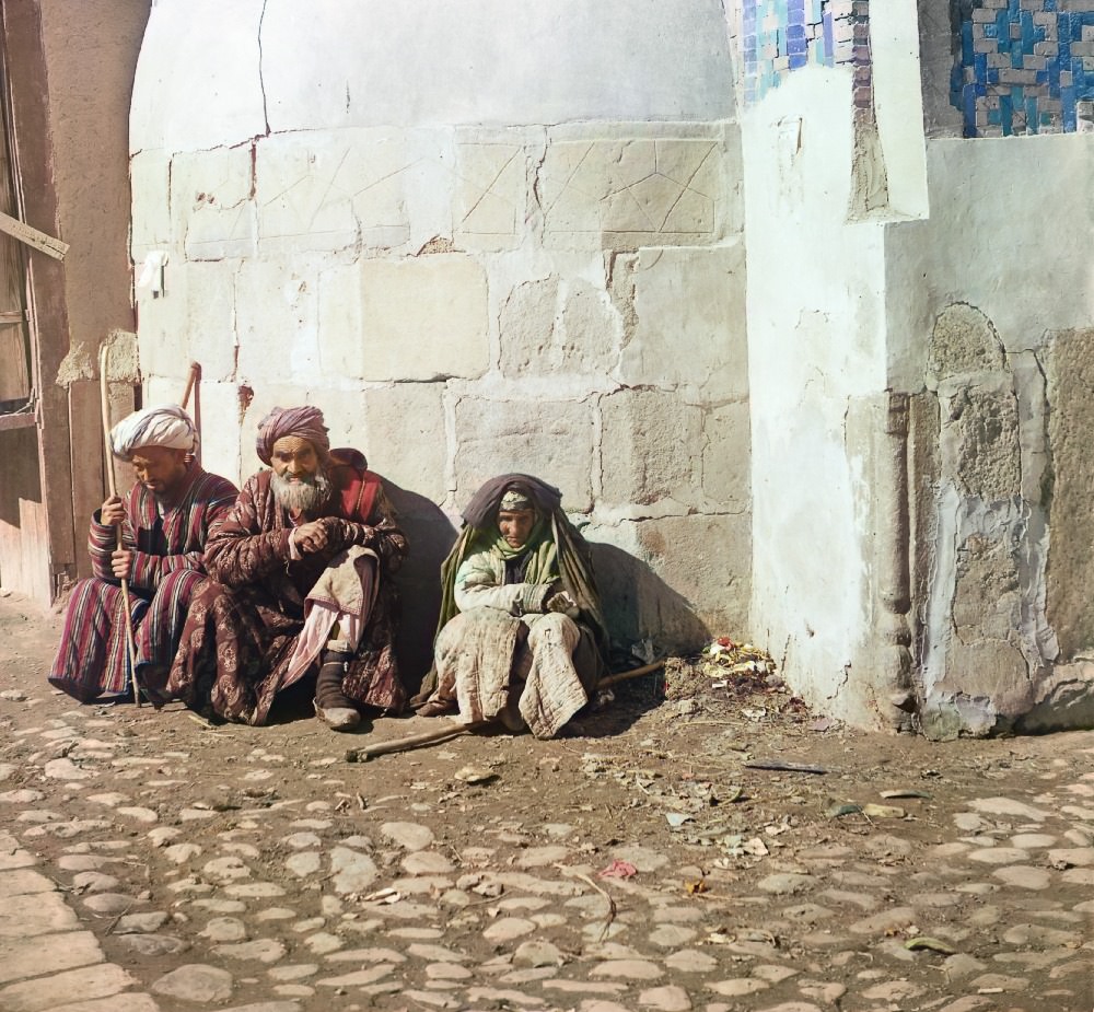 Paupers. Samarkand, 1911