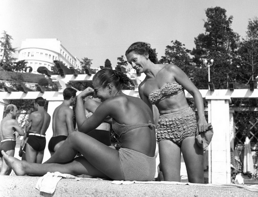 Stunning Photos of Life in the 1950s Soviet Union by German Photographer