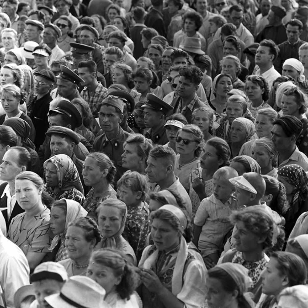 Stunning Photos of Life in the 1950s Soviet Union by German Photographer