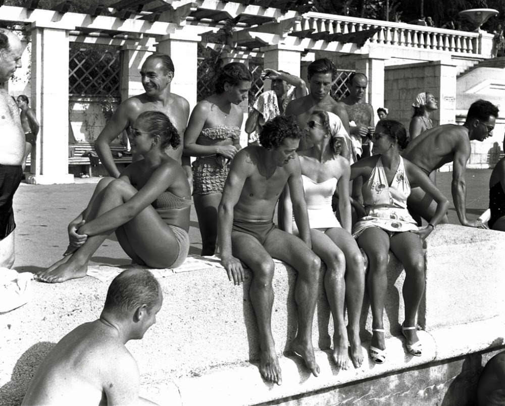 Stunning Photos of Life in the 1950s Soviet Union by German Photographer