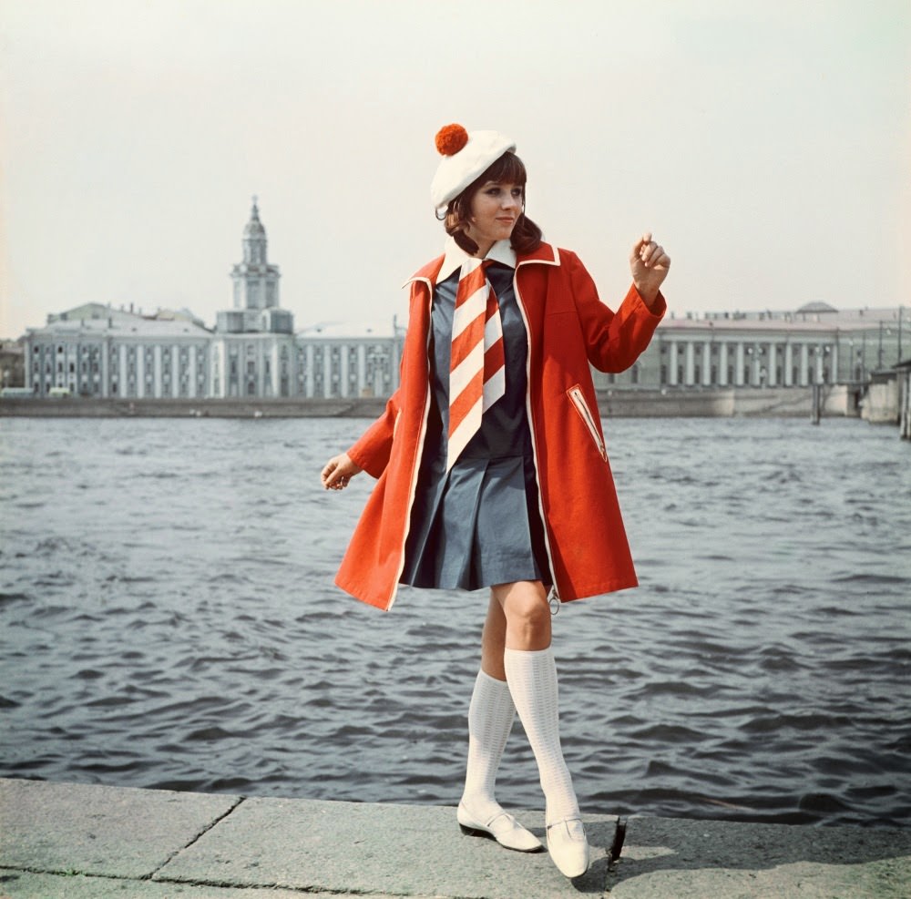 Stunning Women's Fashions From the 1960s and 1970s in the Soviet Union